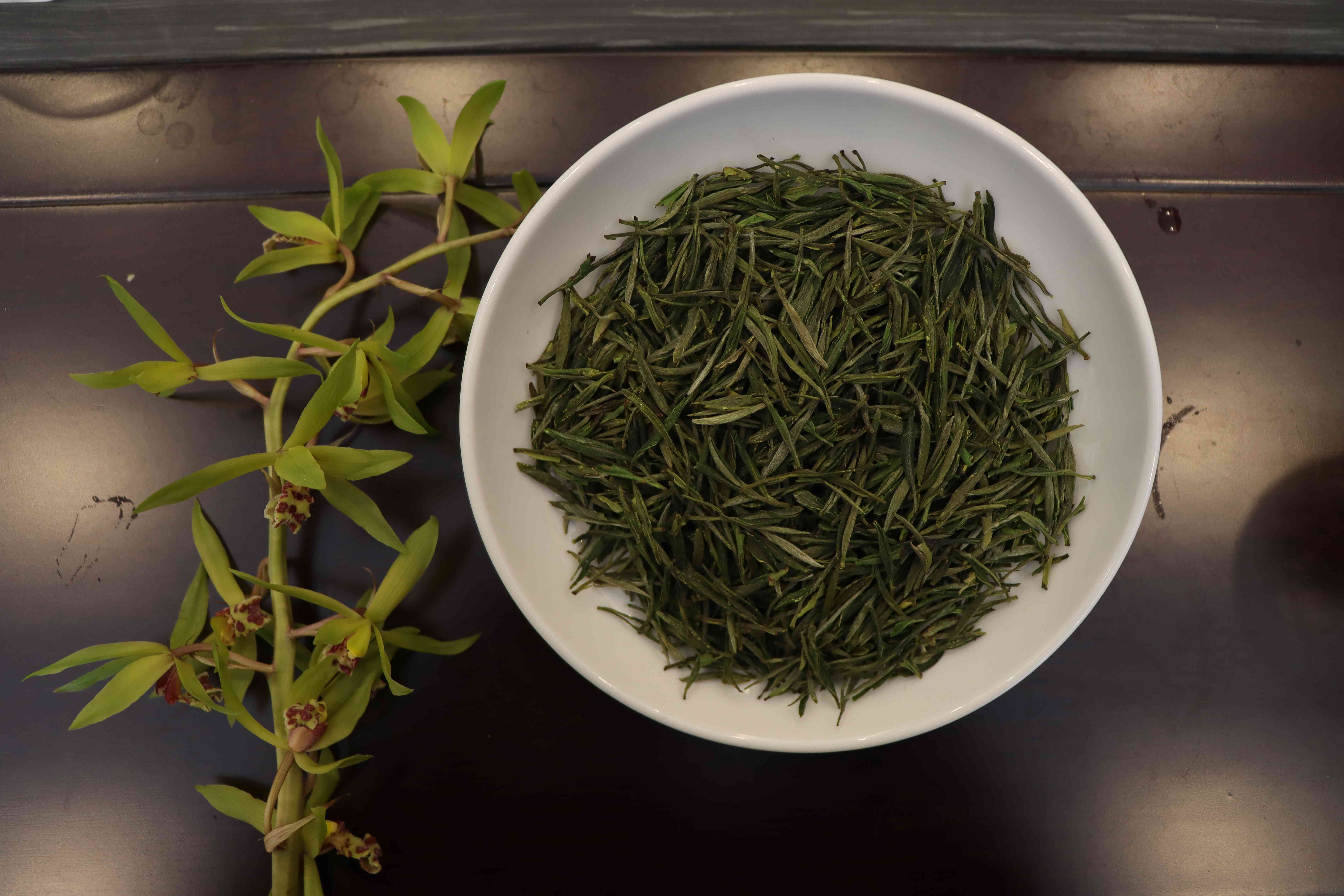 明后兰花茶